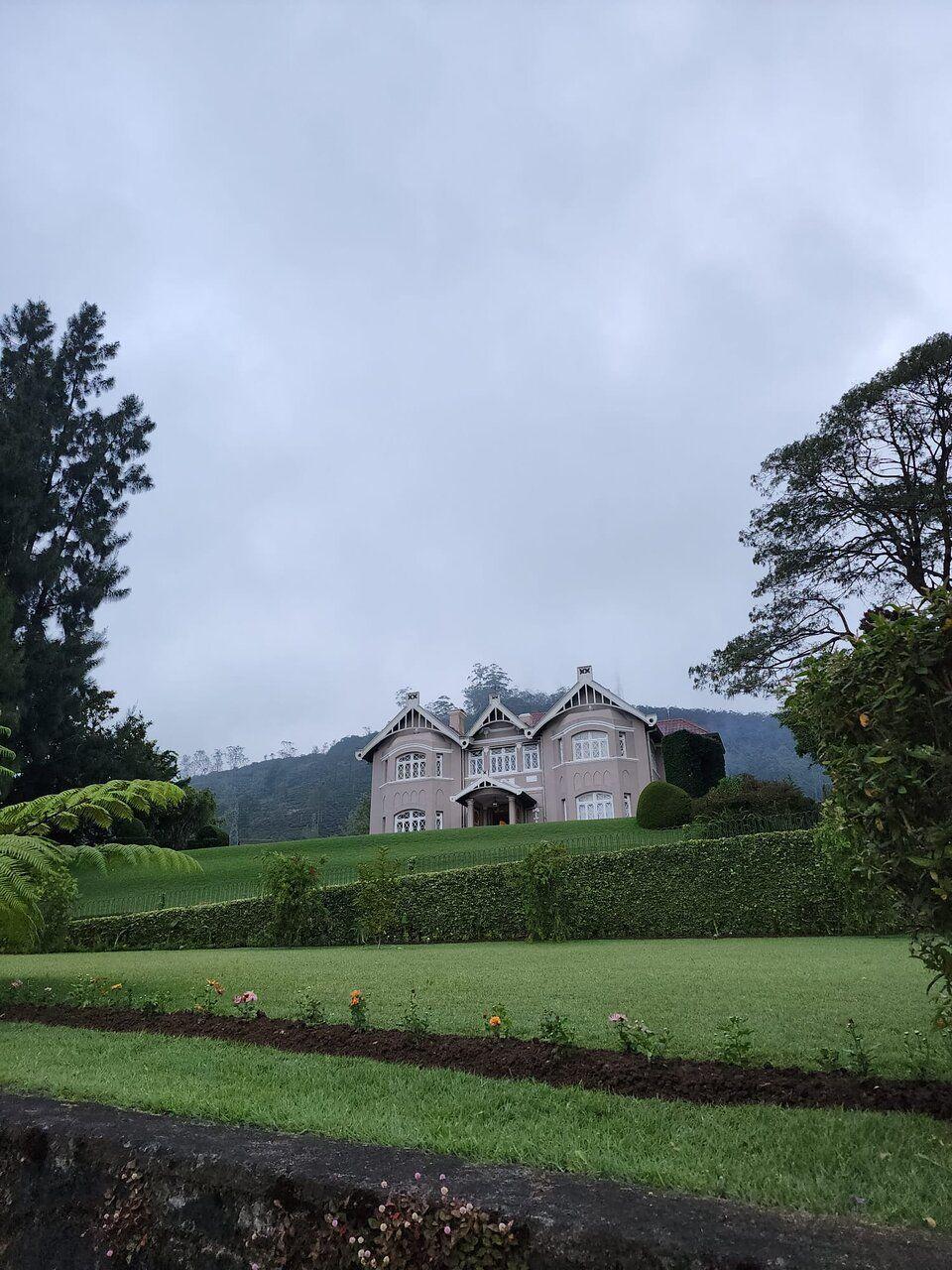 The Bellwood Manor gallery 0