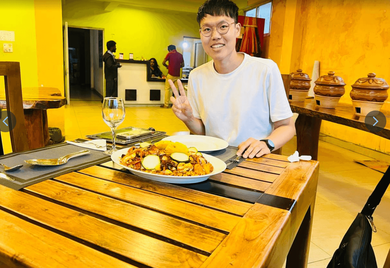 Eat More Restaurant