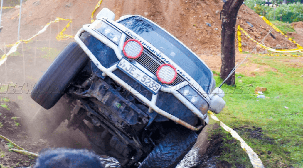 Mud Challenge 4 x4 gallery 3
